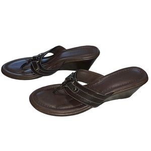 4/$24 Predictions Wedge Black and Brown Thong Slide-On‎ Sandels